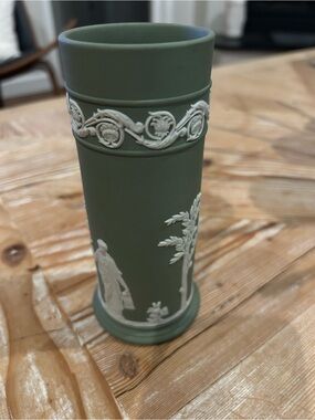 Wedgwood Green and White Jasperware-Style Cylindrical Vase